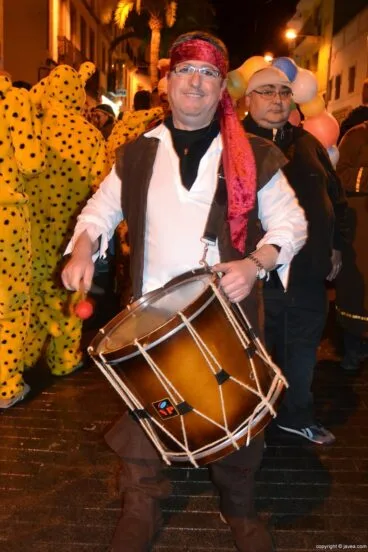 El pasacalle estuvo amenizado con música