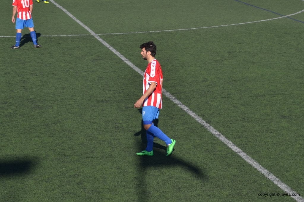 Francesc Borrás marcó el primer gol ante el Contestano