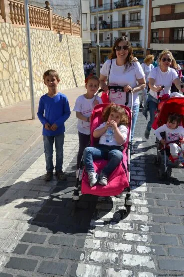 Grandes y pequeños participaron en es causa solidaria