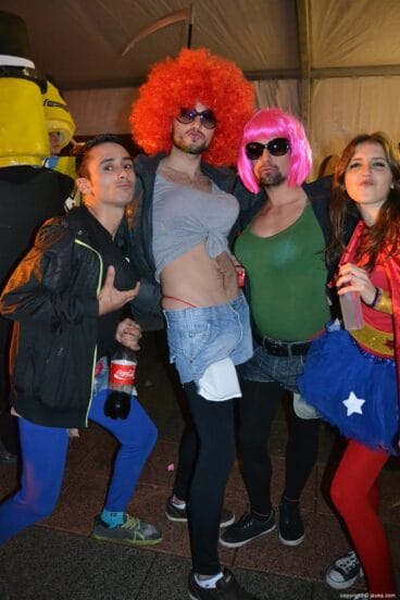 Jávea celebró los carnavales en una carpa en la plaza de la Constitución