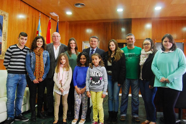 Los representantes de Fogueres 2014 visitan el Ayuntamiento de Jávea