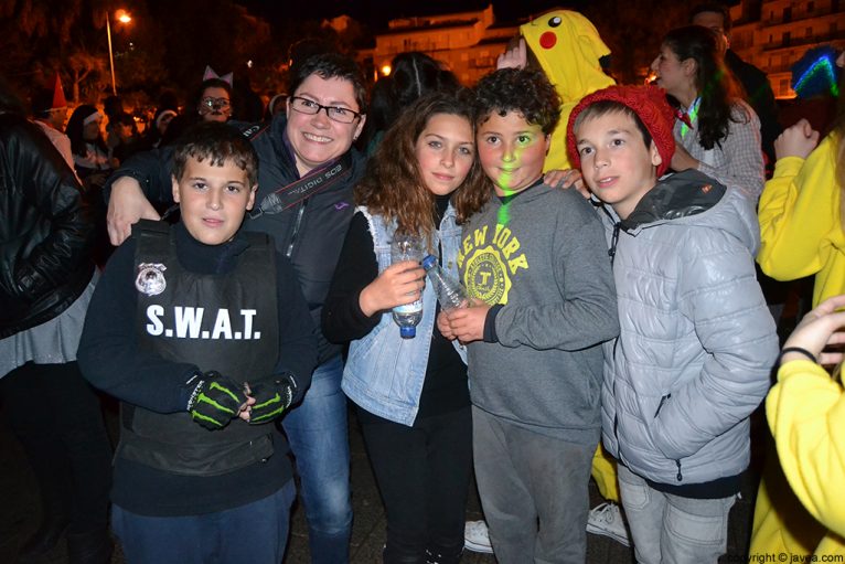 Pequeños y mayores disfrutaron de la celebración del carnaval en Jávea