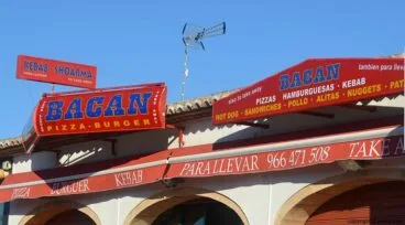 Pizzería Hamburguesería Bacan en Jávea