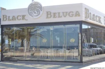 Restaurante Black Beluga en la Playa del Arenal de Jávea