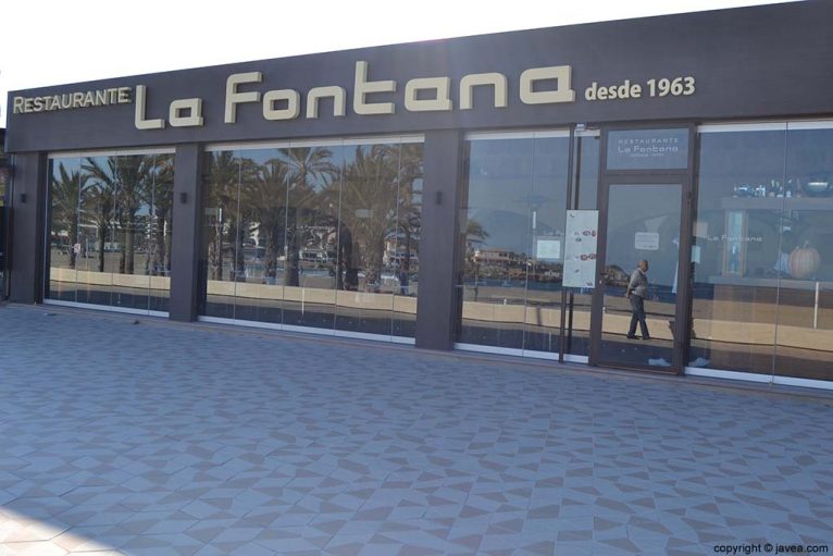 Restaurante La Fontana en la Playa del Arenal de Jávea