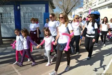 Salida de la VI Cursa de la Dona desde la pista de atletisme de Xàbia