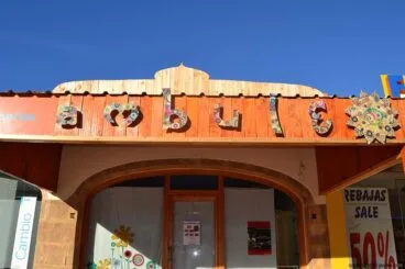 Tienda de complementos Ambule en la Playa del Arenal de Jávea