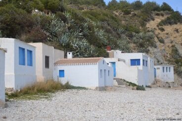 Antiguas casas de pescadores en la Cala del Portitxol de Jávea