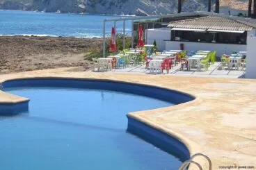 Bar La Caleta a pocos metros de Cala Blanca