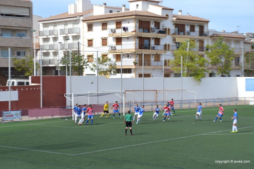 Corner a favor del CD. Jávea