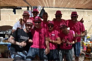 Penya Fadrins, Borratxos i Fins de Jávea en la feria del día de Pascua de Jávea
