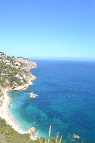 Playa nudista en Xàbia