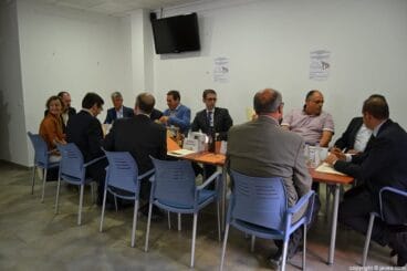 Alcaldes y alcaldesas de los municipios participantes en la ruta dels riuraus de la Marina Alta