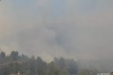 El humo es el verdadero protagonista que se iba extendiendo debido al viento