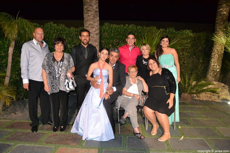 Familia en la fiesta de presentación de los quintas y quintas del 2014 del Carrasco