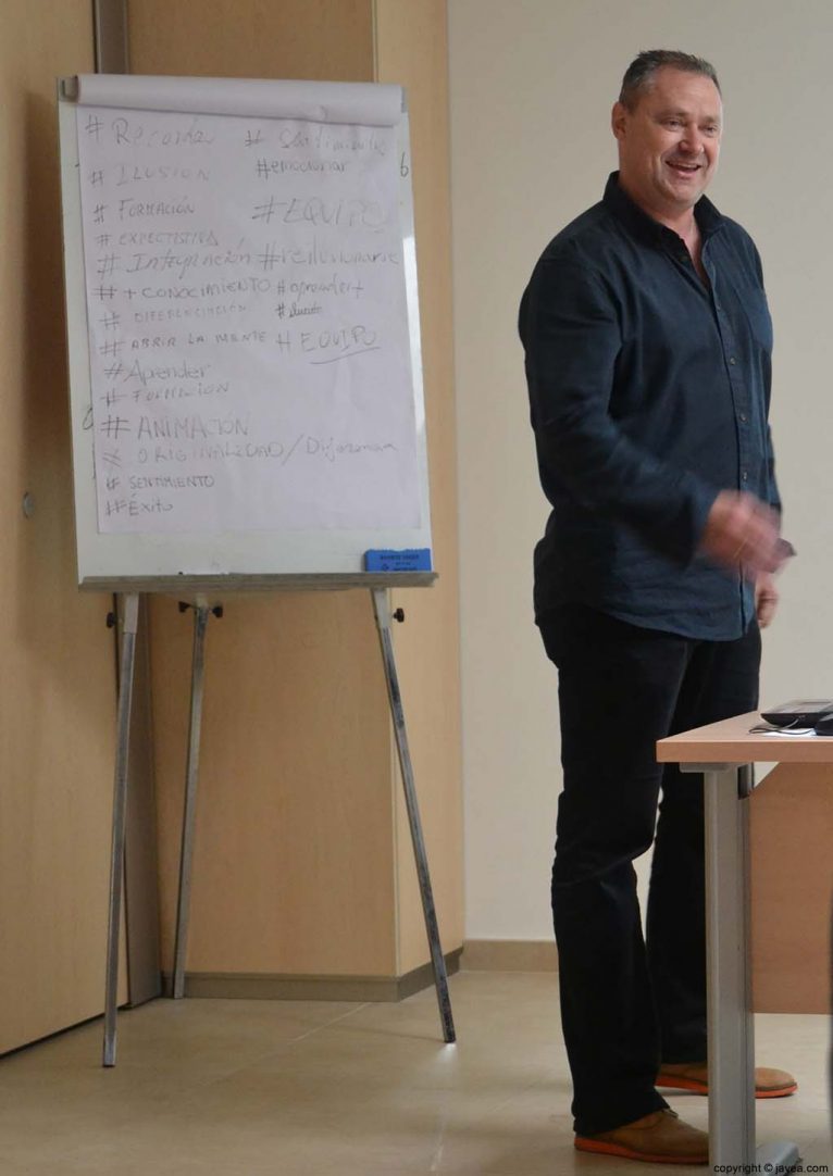 Mario Schumacher es el organizador del primer curso de video-marketing para las empresas de Jávea