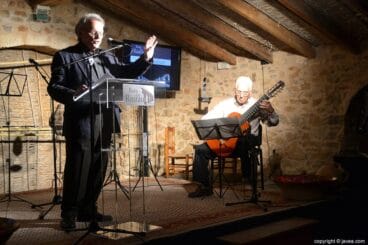 Recital de poesía en la presentación de la Ruta dels Riuraus