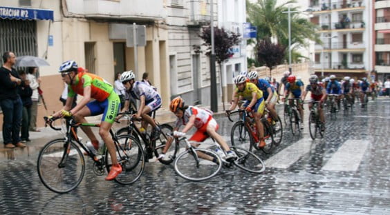 Espectáculo asegurado en el Trofeo Nazareno de Ciclismo