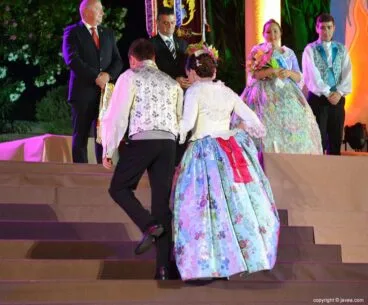 Acto de proclamación de la reina de Fogueres 2014 y de la quintà Quin Calvari