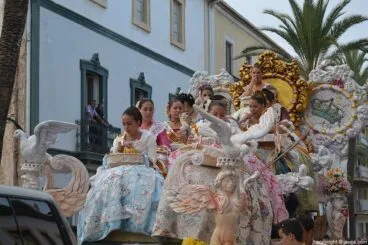 Desfile de carrozas en Xàbia