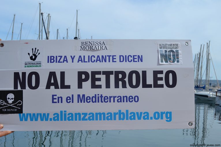 El reto personal de Alan Hermann es una protesta contra las prospecciones petrolíferas en el Mediterráneo