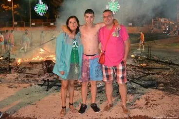 Jordi Pons Diego junto con sus tíos