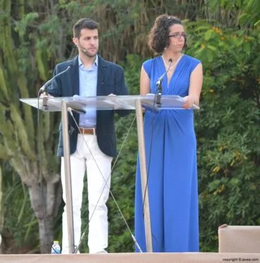 Los presentadores de la proclamación infantil Álvaro Monfort y Andrea Gómez