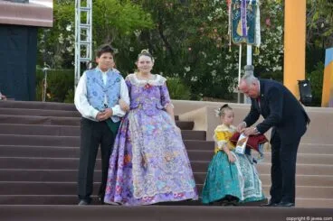 Los presidentes de la Comisión Juvenil 2014, Kylie Barnes y Geroge Walker Wesbey