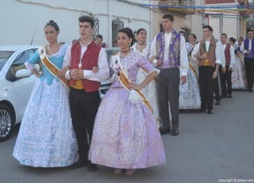 Los quintos 2014 recorrieron algunos de los sectores de Jávea