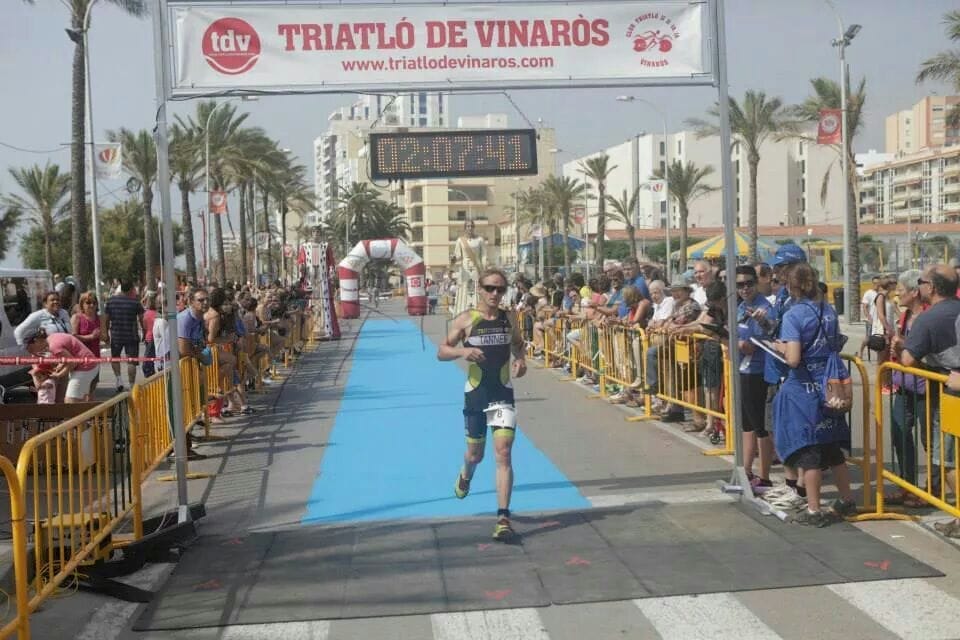 Mark Tanner entrando en meta