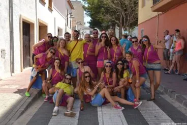 Miembros de la quintà 2003 durante el desfile