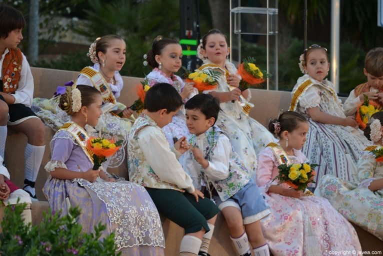 Momento de la proclamación infantil de Fogueres de Sant Joan 2014 de Xàbia