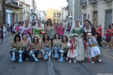 Penya Santjoanera en la ofrenda a San Juan