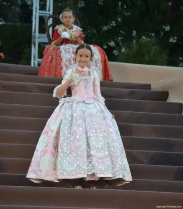 Primera dama de honor infantil Andra López Lillo