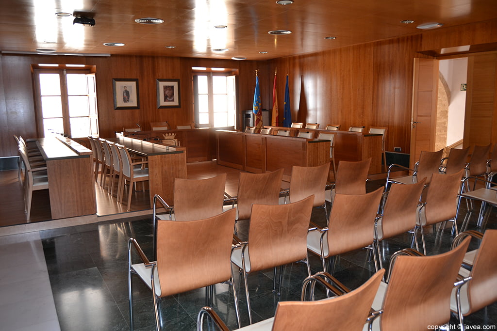 Salón del plenos del Ayuntamiento de Jávea