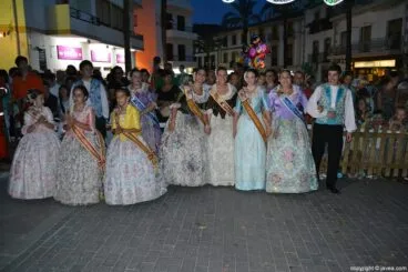 Todos los representantes de Fogueres 2014 en la cremà infantil