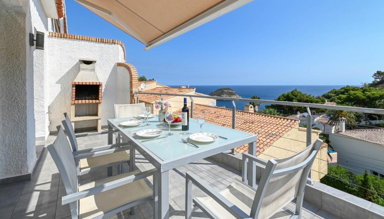 Tu hogar lejos de casa en Moraira