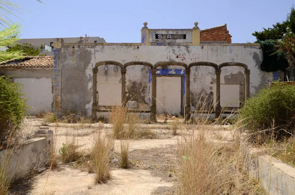 villa sarita será demolida para conectar la calle vicenza con el montañar