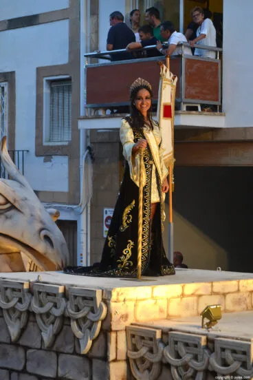 Ana Segarra Sapena, abanderada cristiana 2014