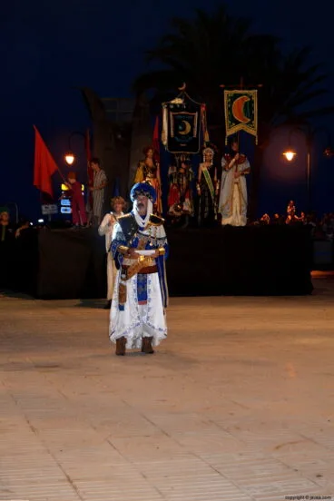 El embajador moro pidiendo la rendición de los cristianos
