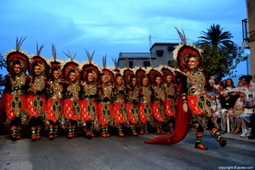 Escuadra femenina Filà Almoriscos