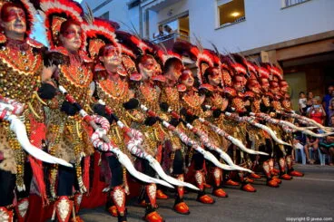 Escuadra masculina de la Filà Almoriscos