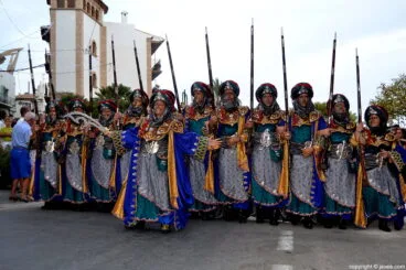 Filà Almoradins Xàbia en el desfile de gala