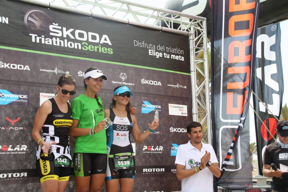 Irene Bolufer en lo alto del podium