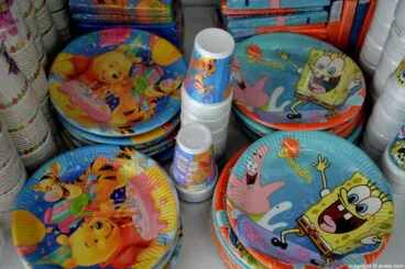 Surtido de complementos para fiestas y celebraciones