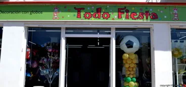 Todo Fiesta en la Avenida Juan Carlos I de Jávea
