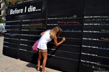 Una vez la pizarra esté llena se borrarán los mensajes para que se puedan escribir de nuevos