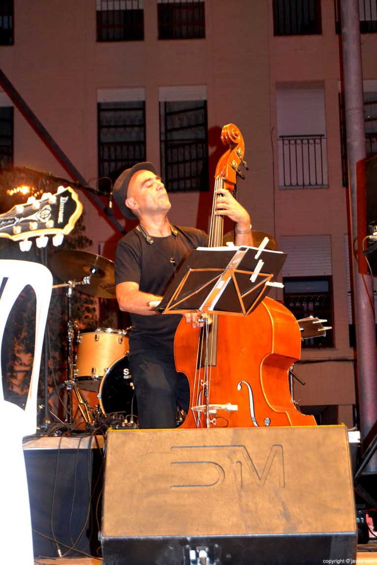 Joan Chamorro director de la Sant Andreu Jazz Band