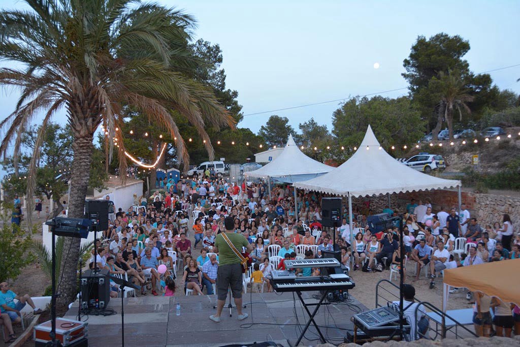 Las fiestas populares del Portitxol reunieron un gran número de vecinos y vecinos de Xàbia