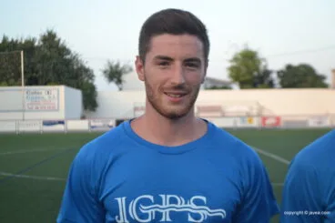 Pau Soliveres regresa tras su aventura en el Alcoyano